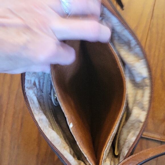 Charming Charlie Brown and Gold Crossbody Bag with Chain Detail NWT - Picture 9 of 16